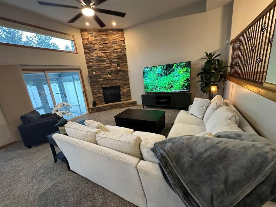 Inviting 3 Bed 2.5 Bath Townhome In Wadsworth Extérieur photo