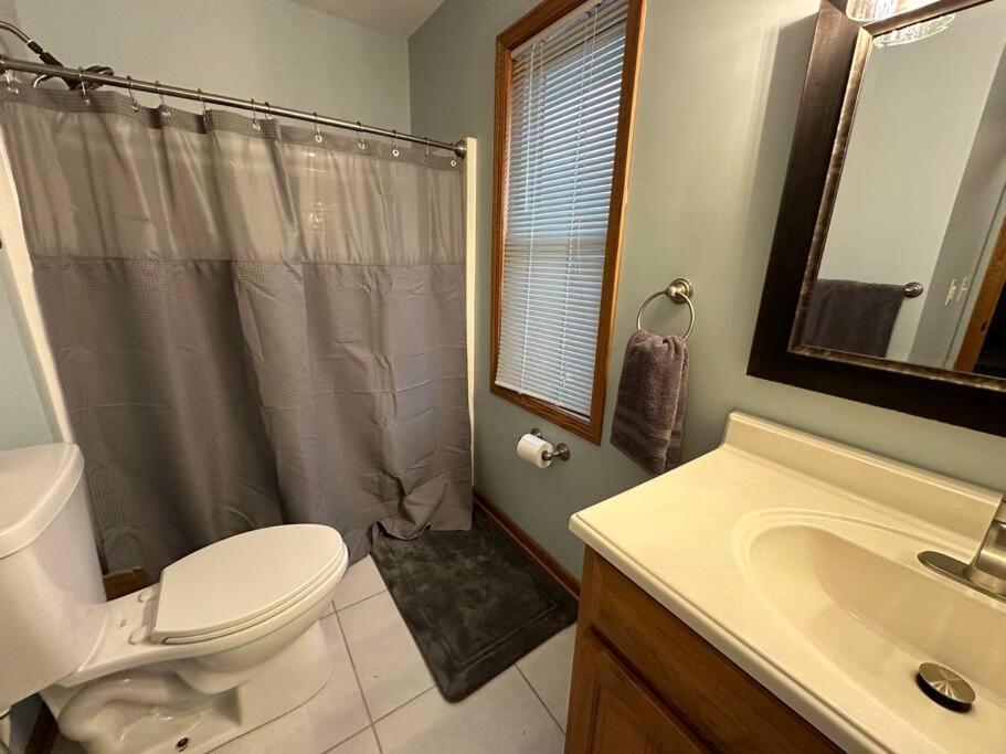 Inviting 3 Bed 2.5 Bath Townhome In Wadsworth Extérieur photo